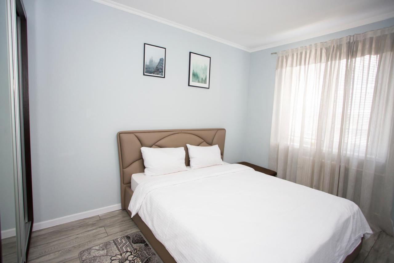 Appartement Apartament Curat Si Confortabil Str. Ismail 86 In Centrul Chisinaului Extérieur photo
