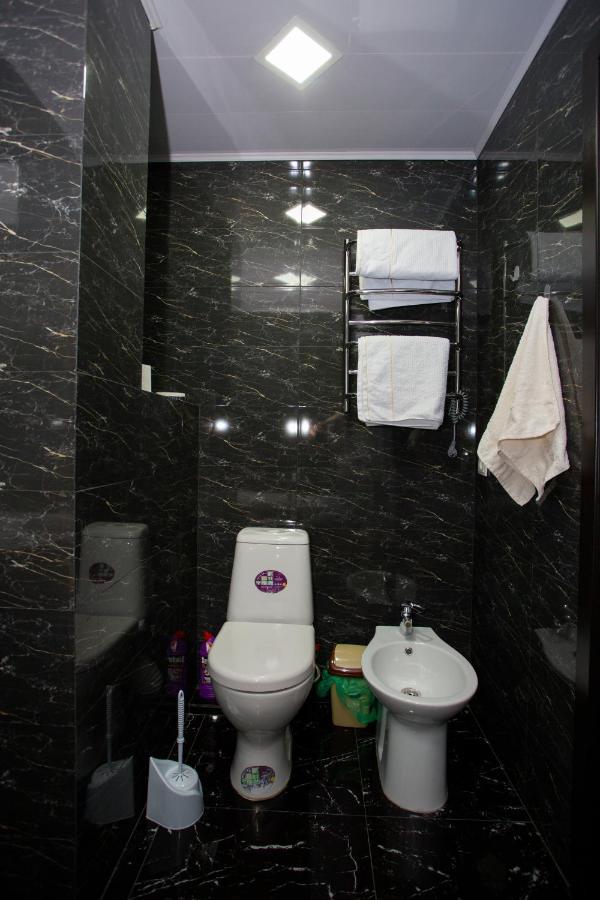 Appartement Apartament Curat Si Confortabil Str. Ismail 86 In Centrul Chisinaului Extérieur photo